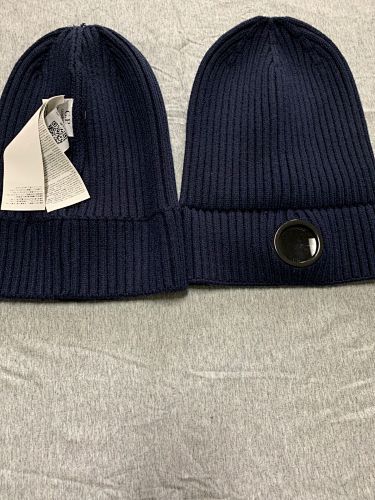 Ribbed Beanie with Lens Detail