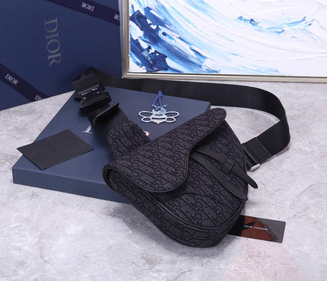 Saddle Crossbody Bag