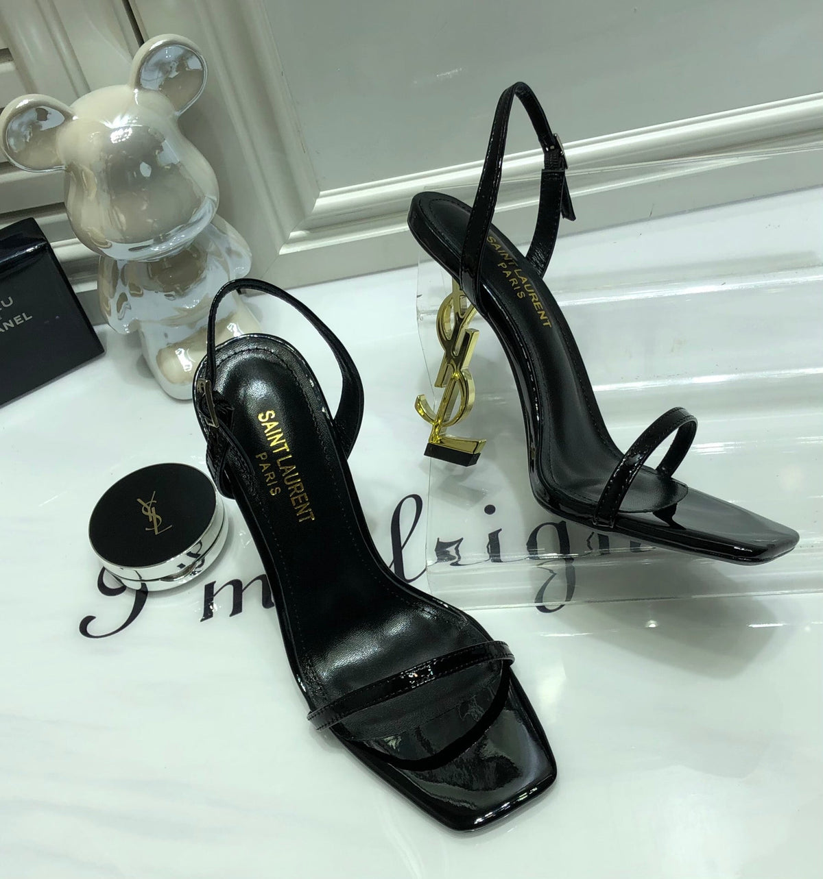 Iconic Heels Gold
